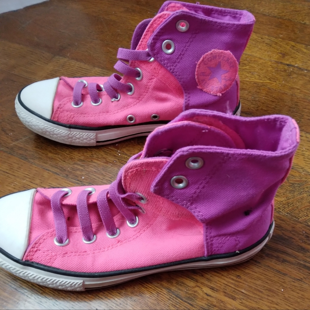 Girl' converse